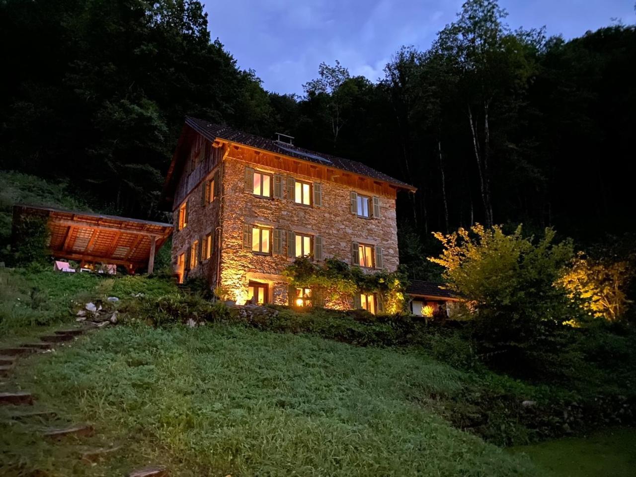 Klavze 28 Bed & Breakfast โมสต์ นา โซชิ ภายนอก รูปภาพ